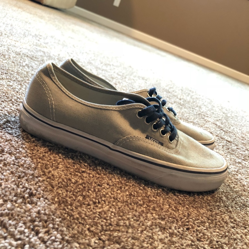 Women’s Gray Vans